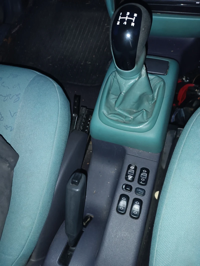 Mercedes-Benz A 140 1, 4i, ВСИЧКО ПЛАТЕНО, ЛИЗИНГ , снимка 6 - Автомобили и джипове - 52877074