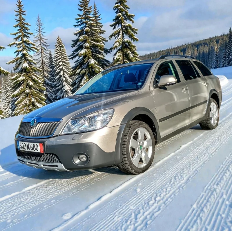 Skoda Octavia * SCOUT * 4X4 * АВТОМАТИК * СЕРВИЗНИ ДОКУМЕНТИ * 