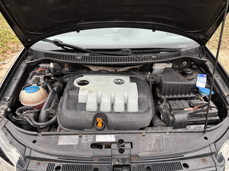 VW Polo, снимка 8 - Автомобили и джипове - 53328901