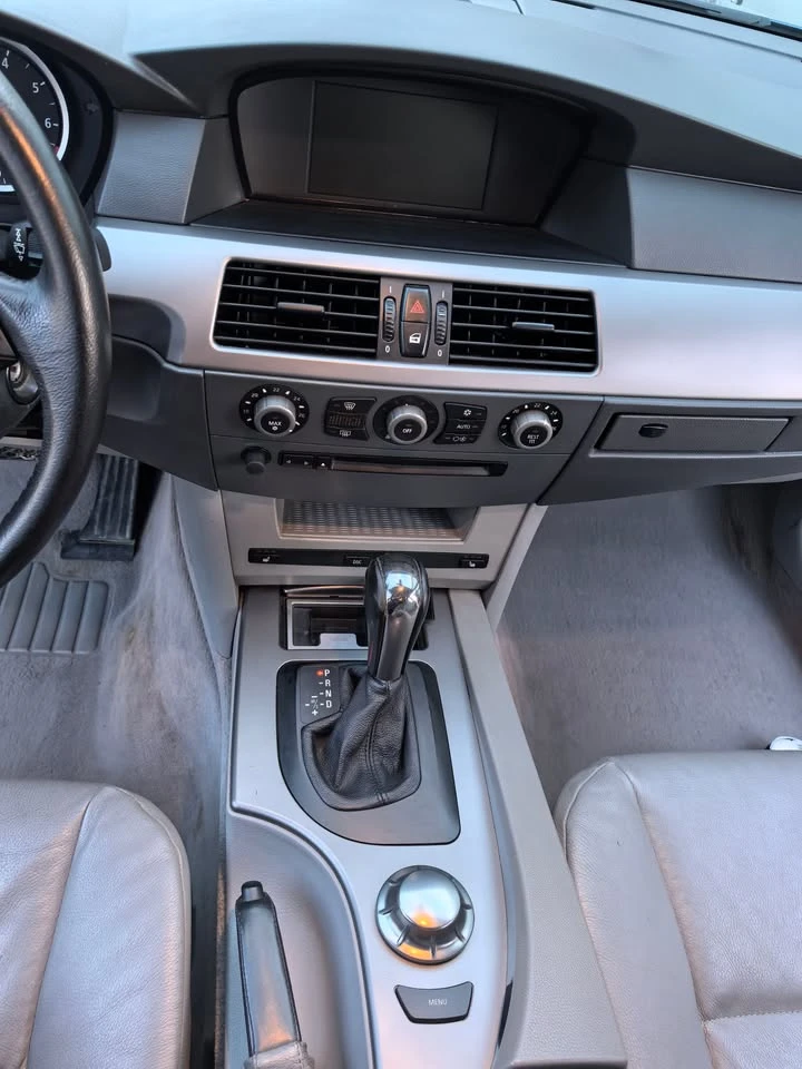 BMW 530 E60 3.0 M54 БЕНЗИН/ГАЗ AUTOMATIK, снимка 13 - Автомобили и джипове - 54527178