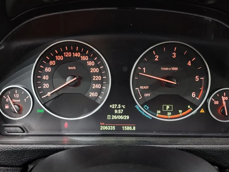 BMW 420 D Luxury Coupe, снимка 8 - Автомобили и джипове - 55132097