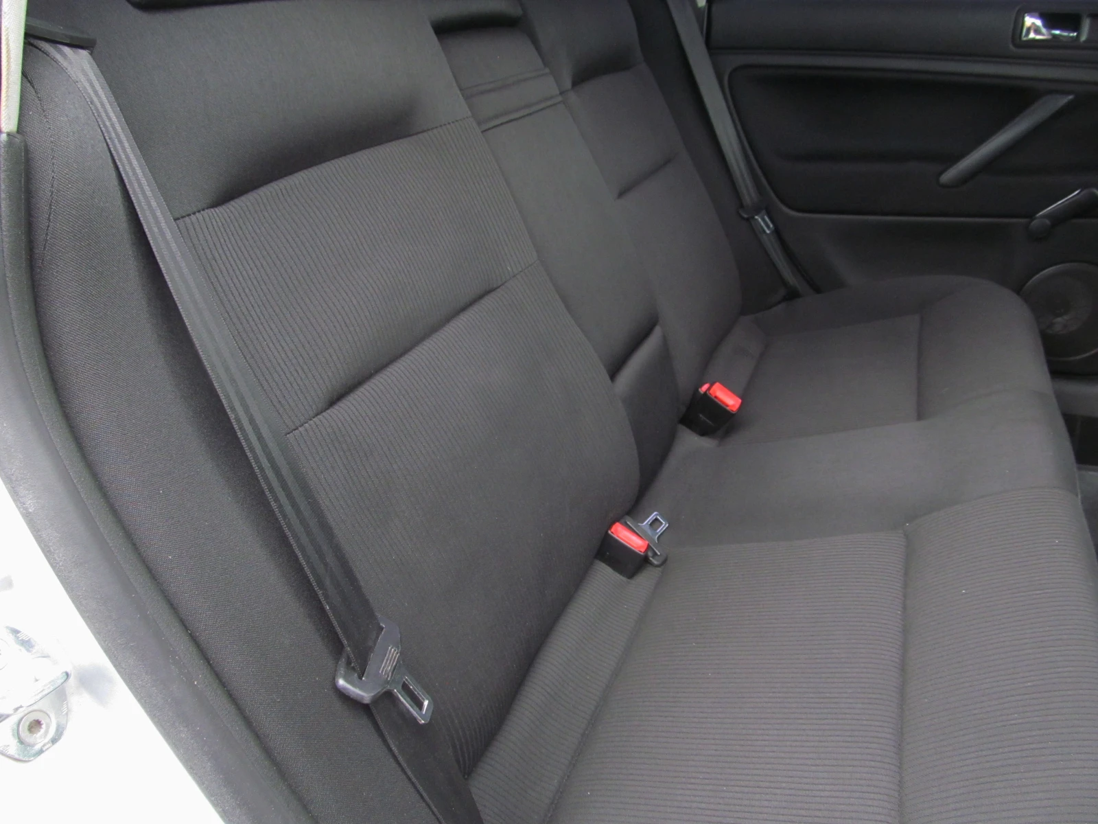 VW Passat 1.9TDI - изображение 9