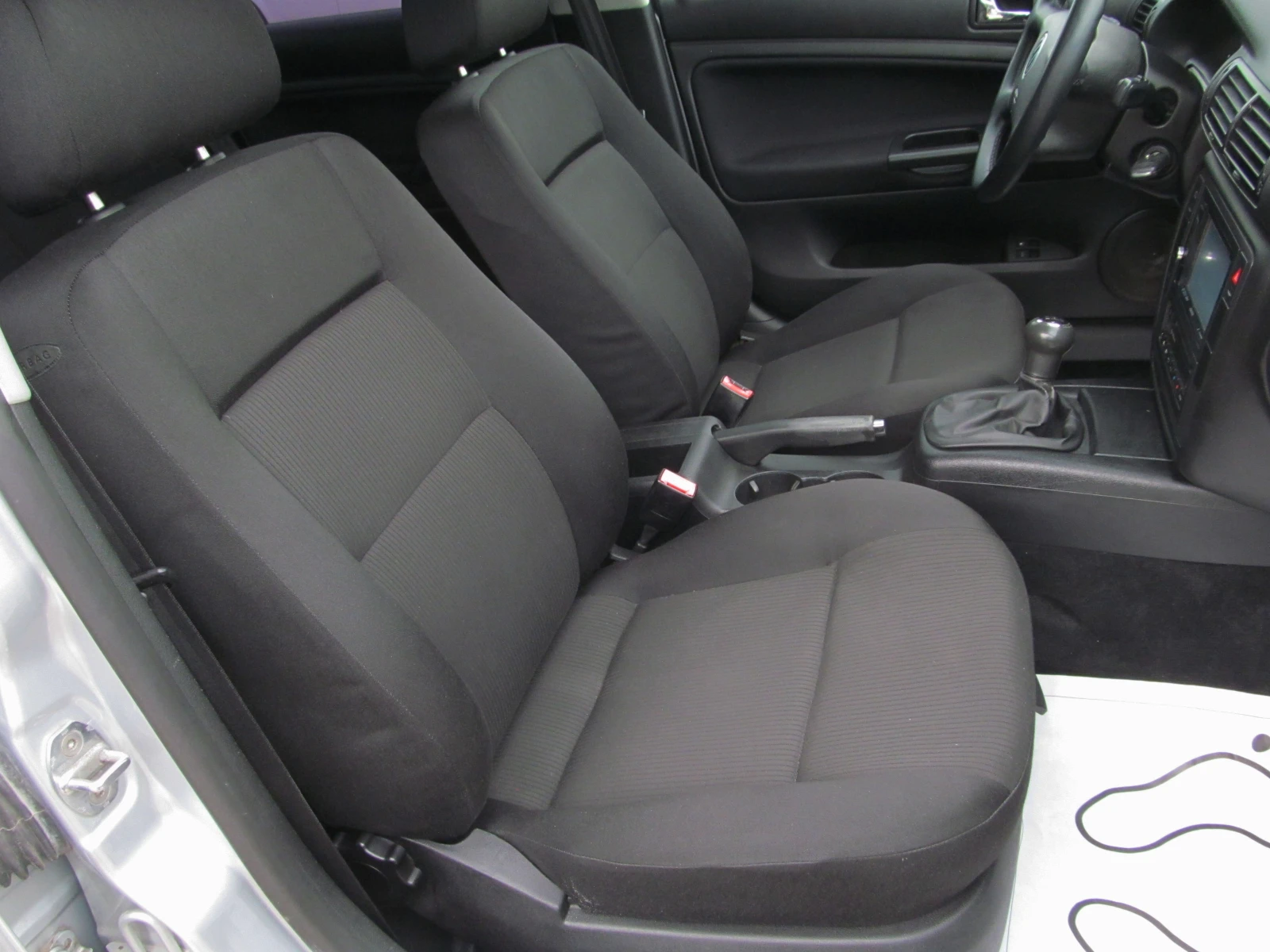 VW Passat 1.9TDI - изображение 7