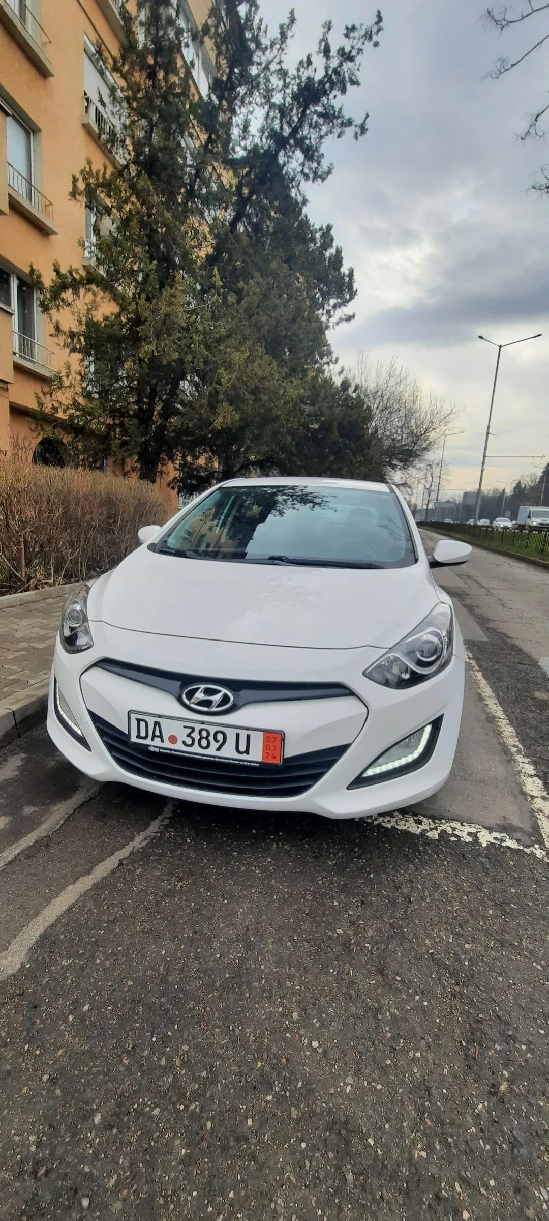 Hyundai I30 Сервизна Книжка + Нова  Верига1.4 FIFA World Cup  - изображение 2