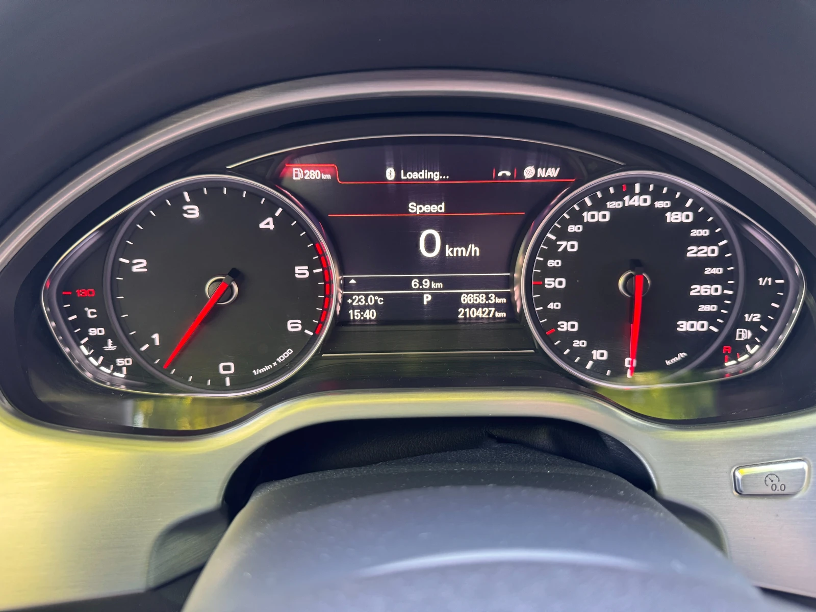 Audi A8 LONG - изображение 7