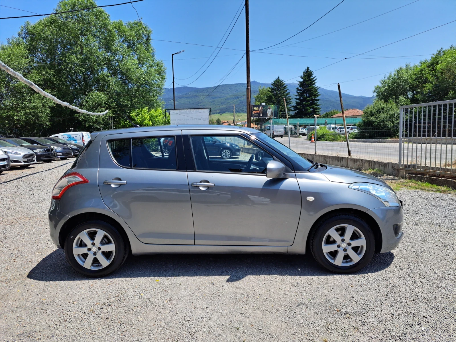 Suzuki Swift 1.2i - 126 000km EURO 6 - изображение 8