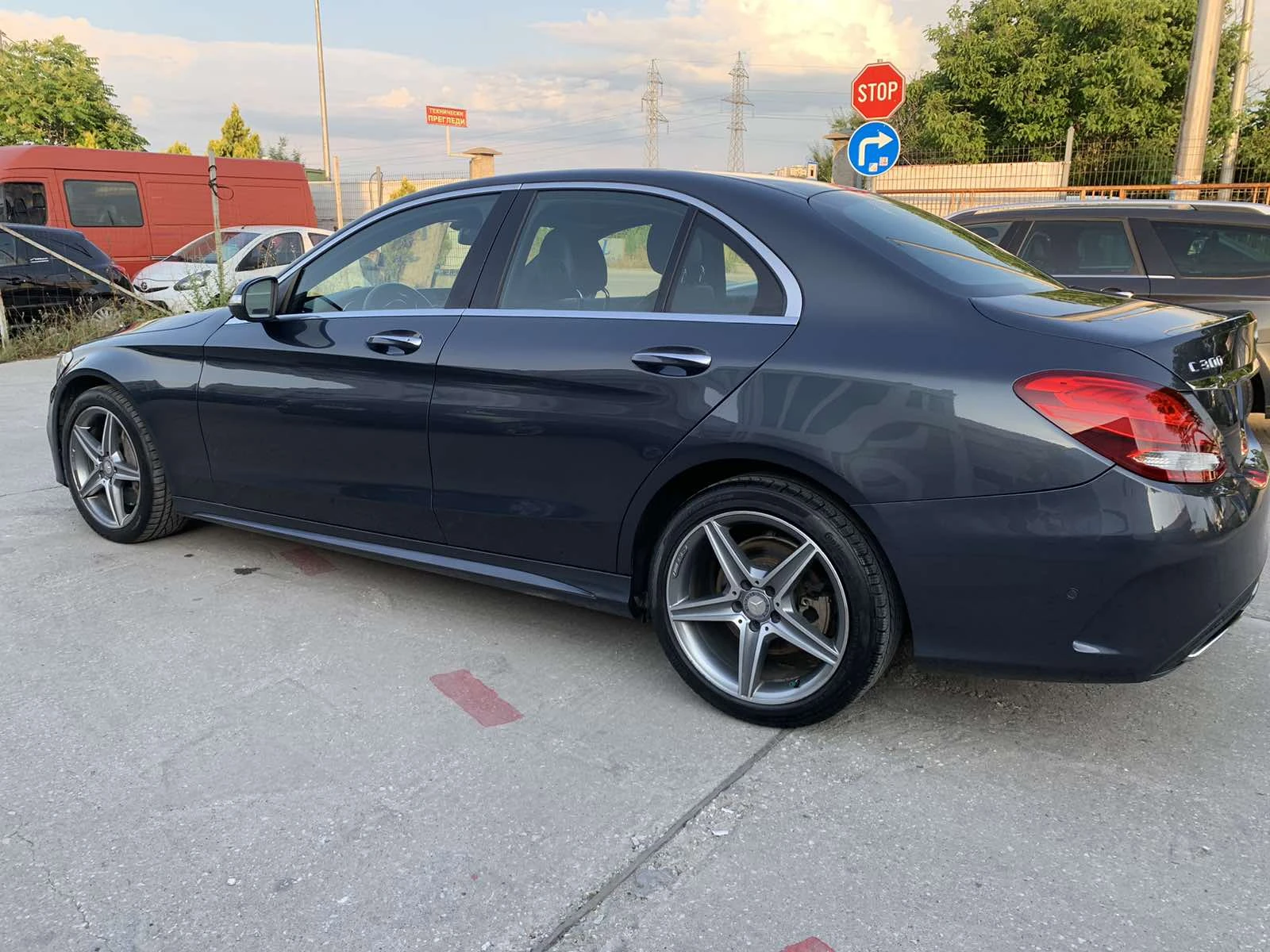 Mercedes-Benz C 300 AMG - изображение 6