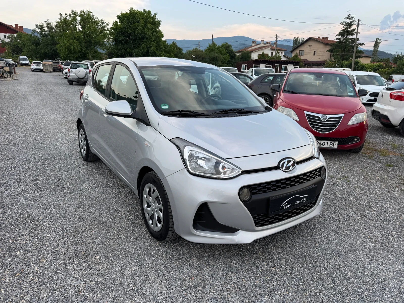 Hyundai I10 1.0i Klima Navi Facelift  - изображение 9