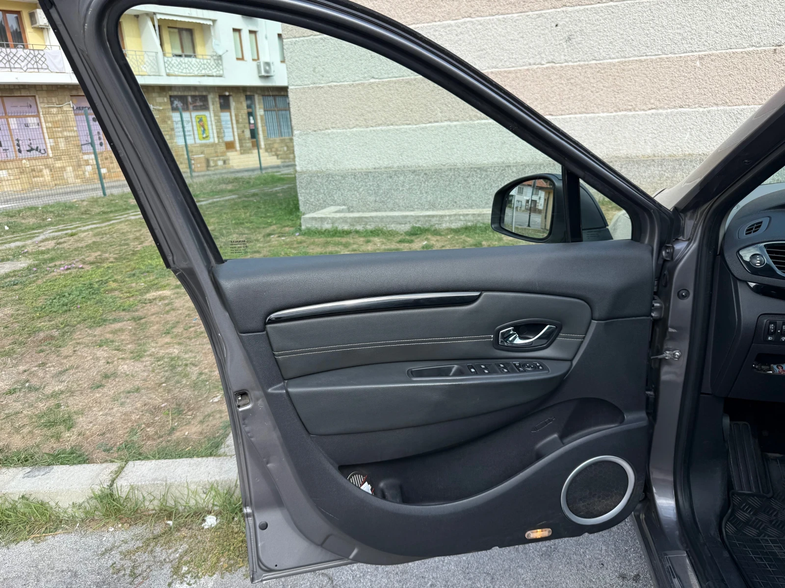 Renault Scenic X-MODE - изображение 8