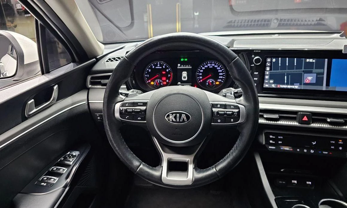 Kia K5 | Mobile.bg   13