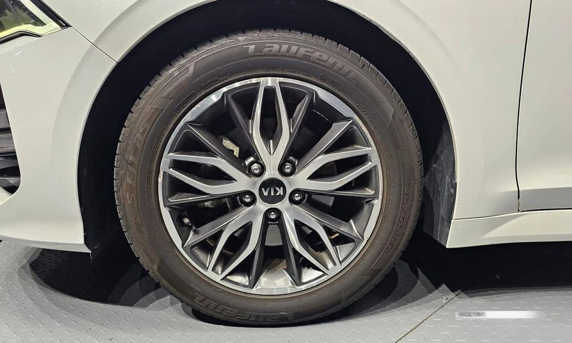 Kia K5  - изображение 5
