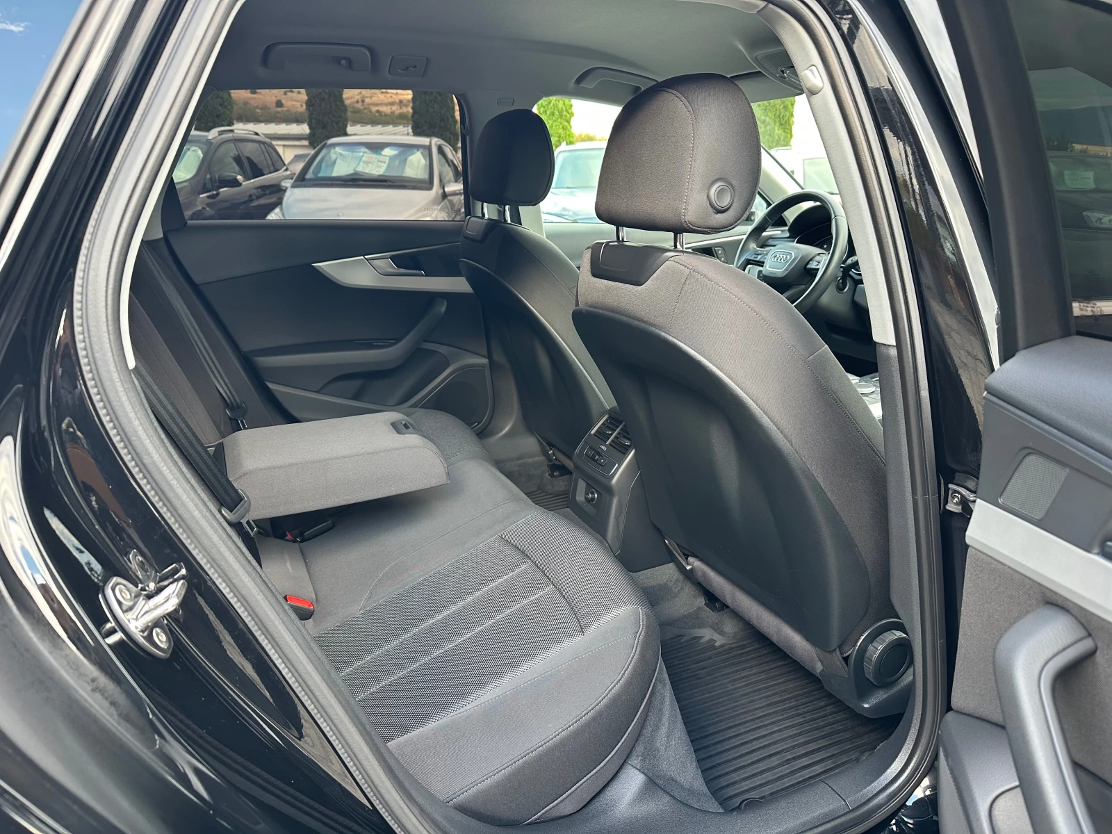 Audi A4 2.0TDI* QUATTRO* LED* TOP*  - изображение 7