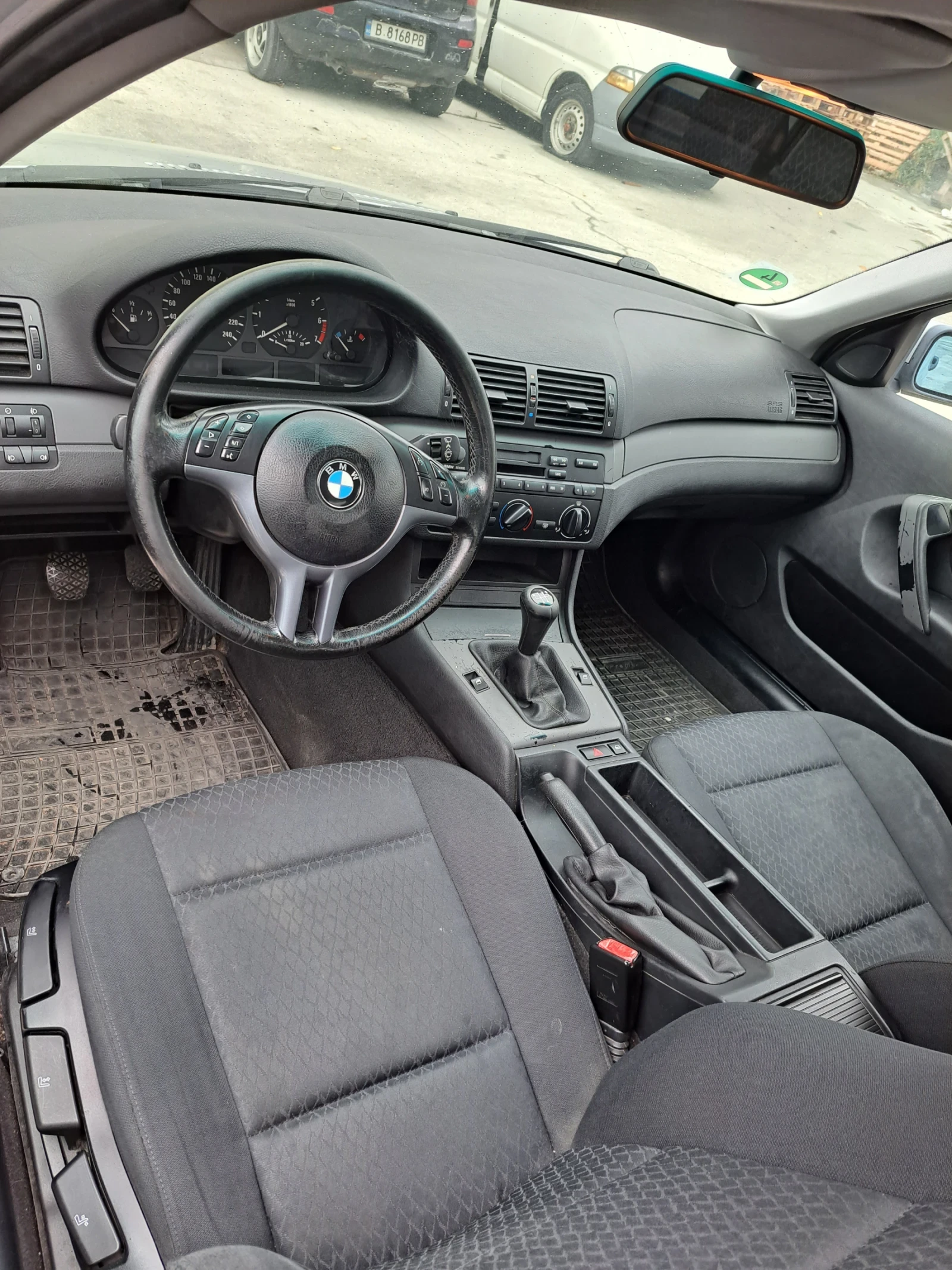 BMW 318  - изображение 6