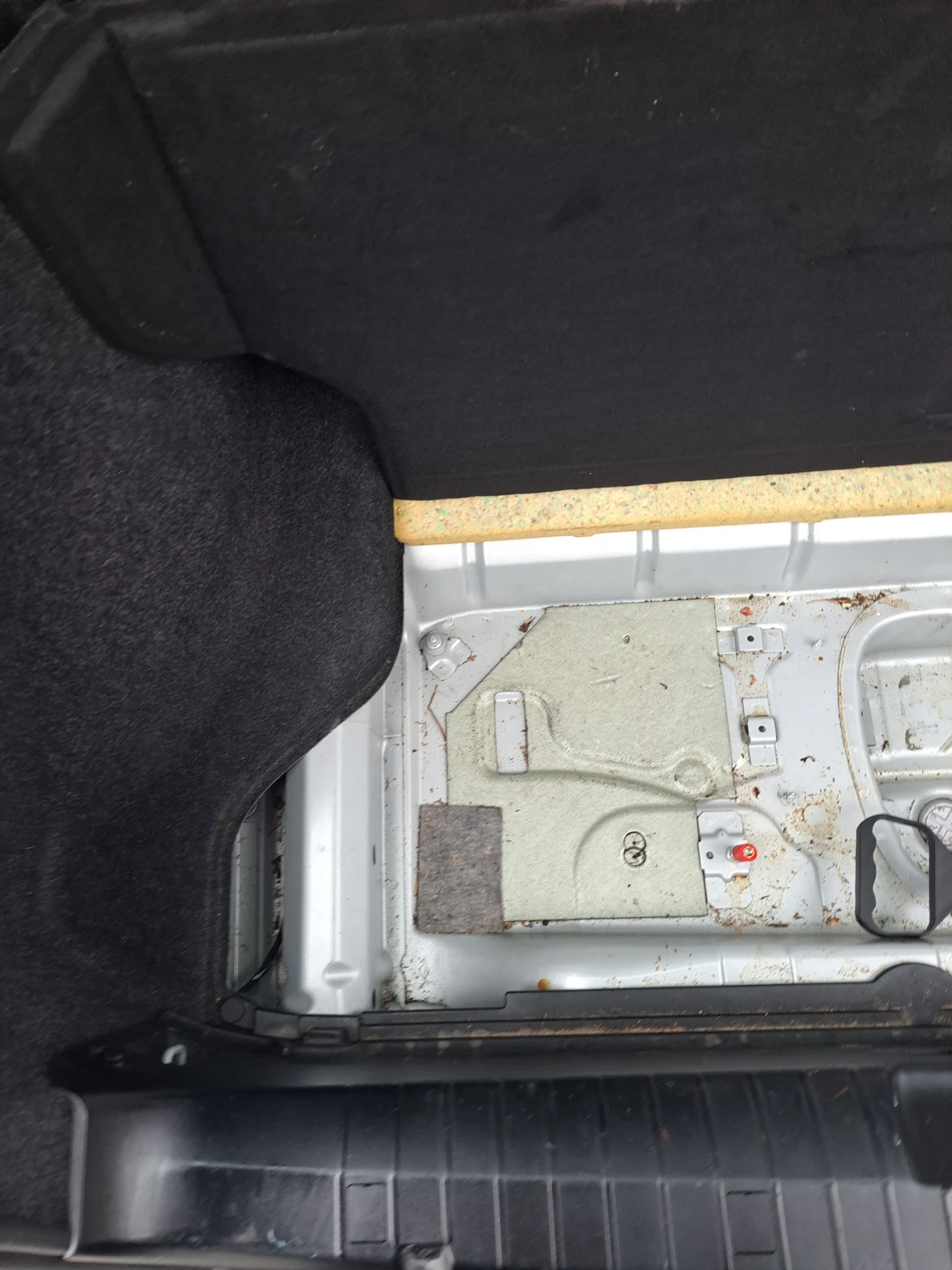 BMW 318  - изображение 8