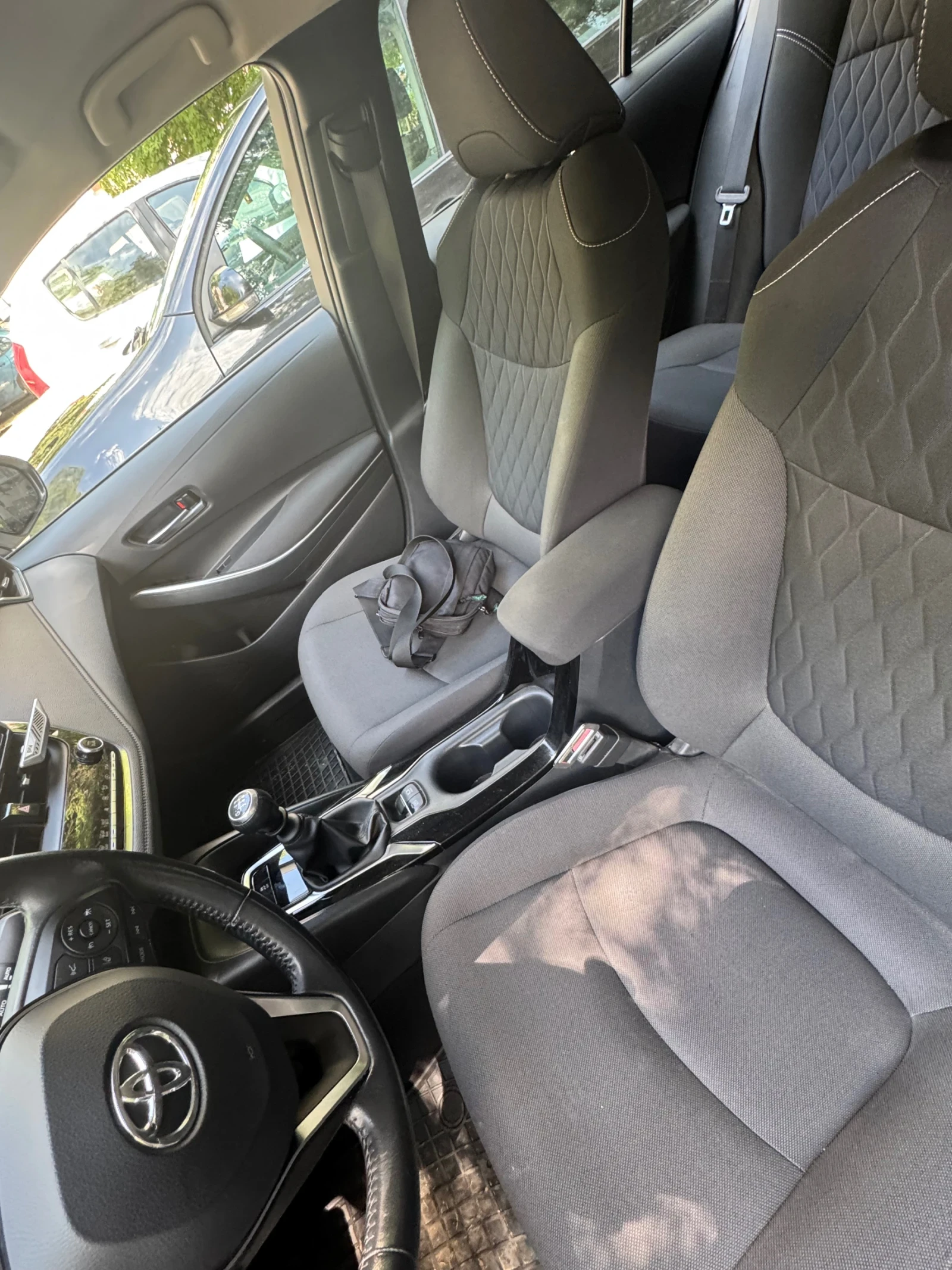 Toyota Corolla 1.6  - изображение 7