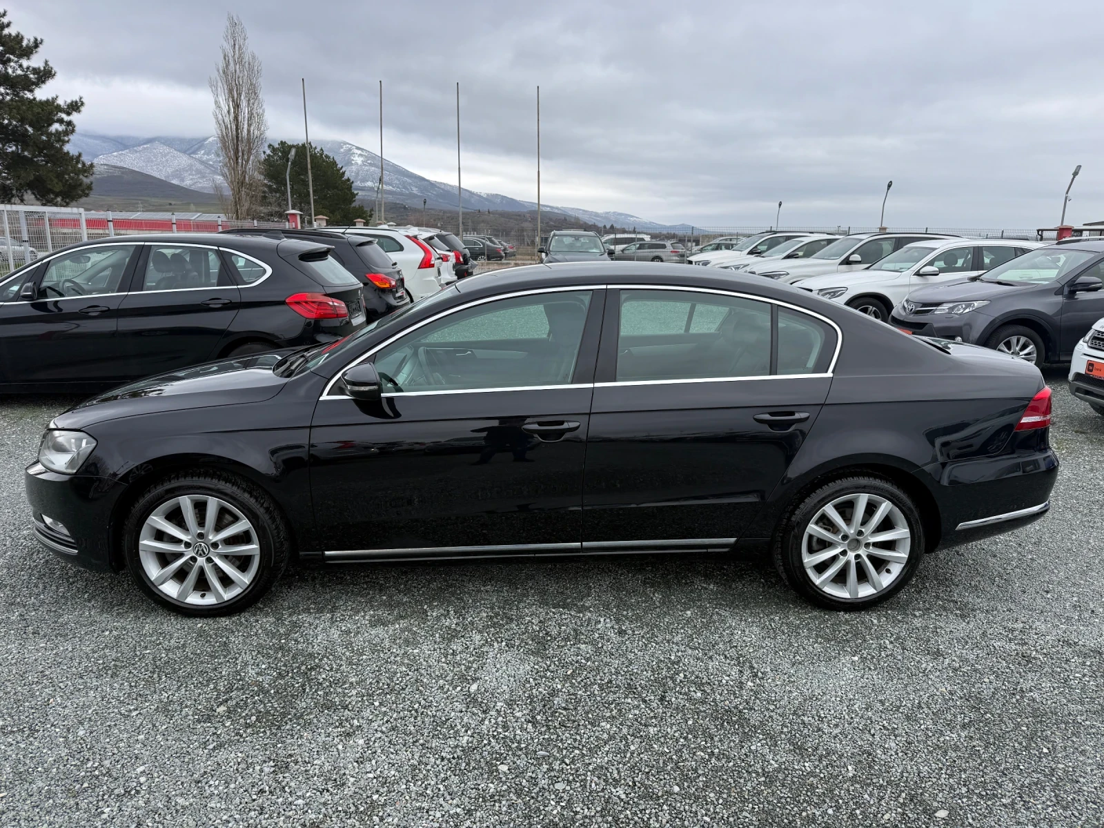 VW Passat (KATO НОВА) - изображение 10