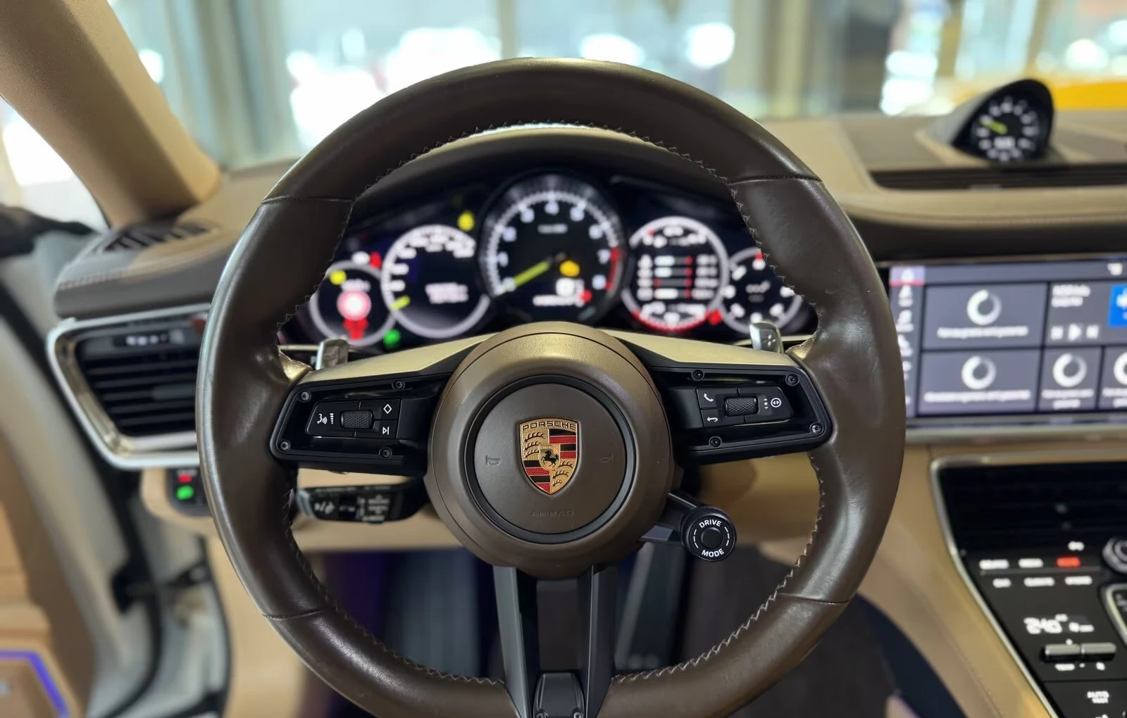 Porsche Panamera 4S/E-HYBRID/441HP/BOSE/360/INNO/21/CHRONO/178z, снимка 7 - Автомобили и джипове - 53894135