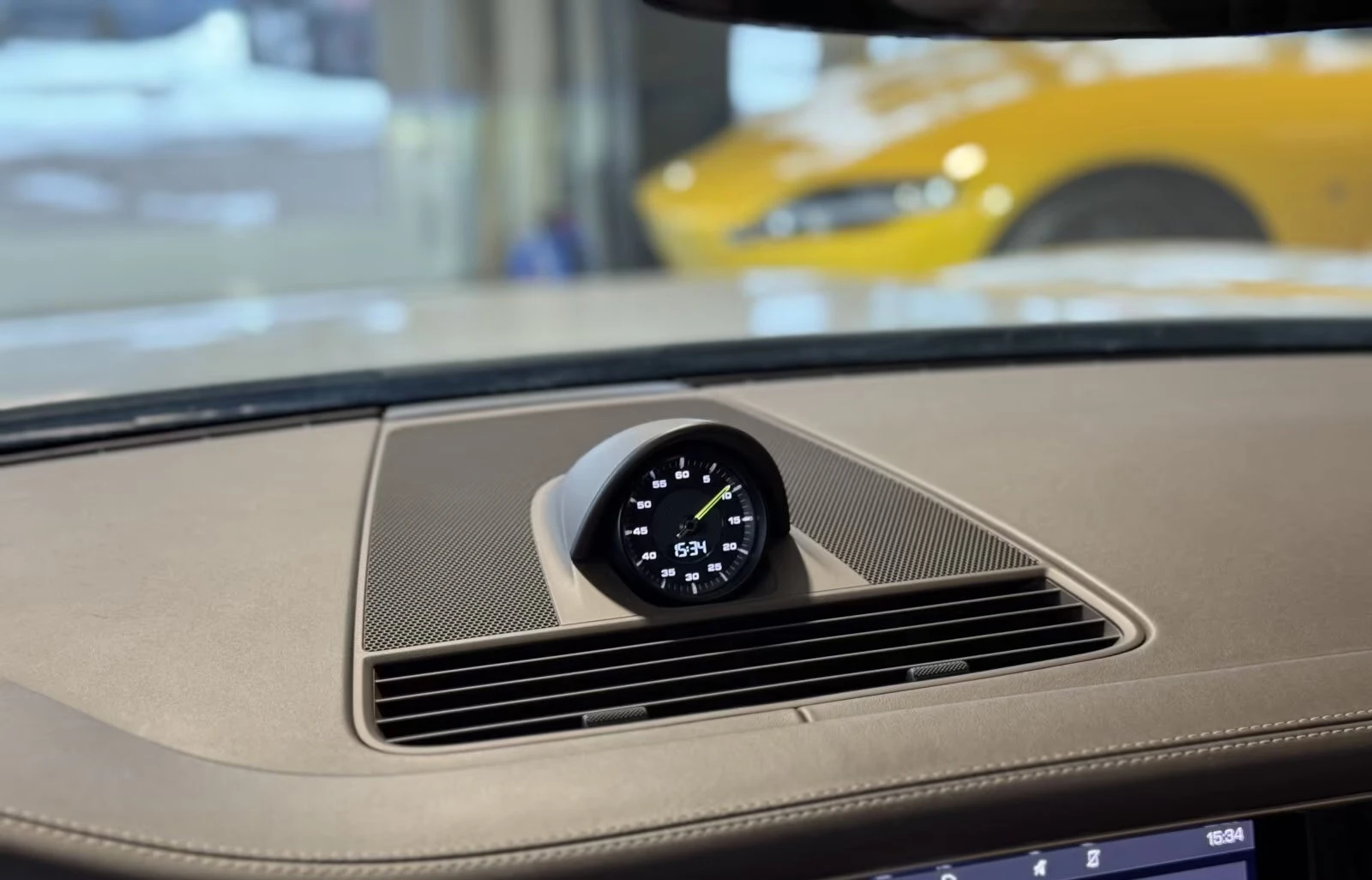 Porsche Panamera 4S/E-HYBRID/441HP/BOSE/360/INNO/21/CHRONO/178z, снимка 13 - Автомобили и джипове - 53894135