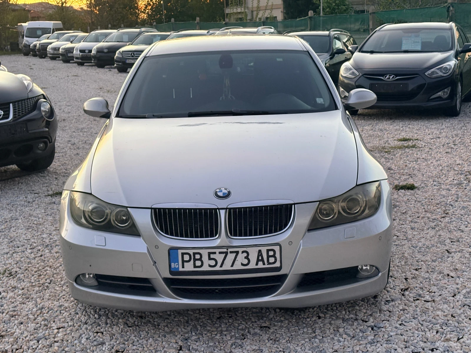 BMW 330 XD 231 кс Кожа Нави Напълно Обслужен, снимка 12 - Автомобили и джипове - 54308650