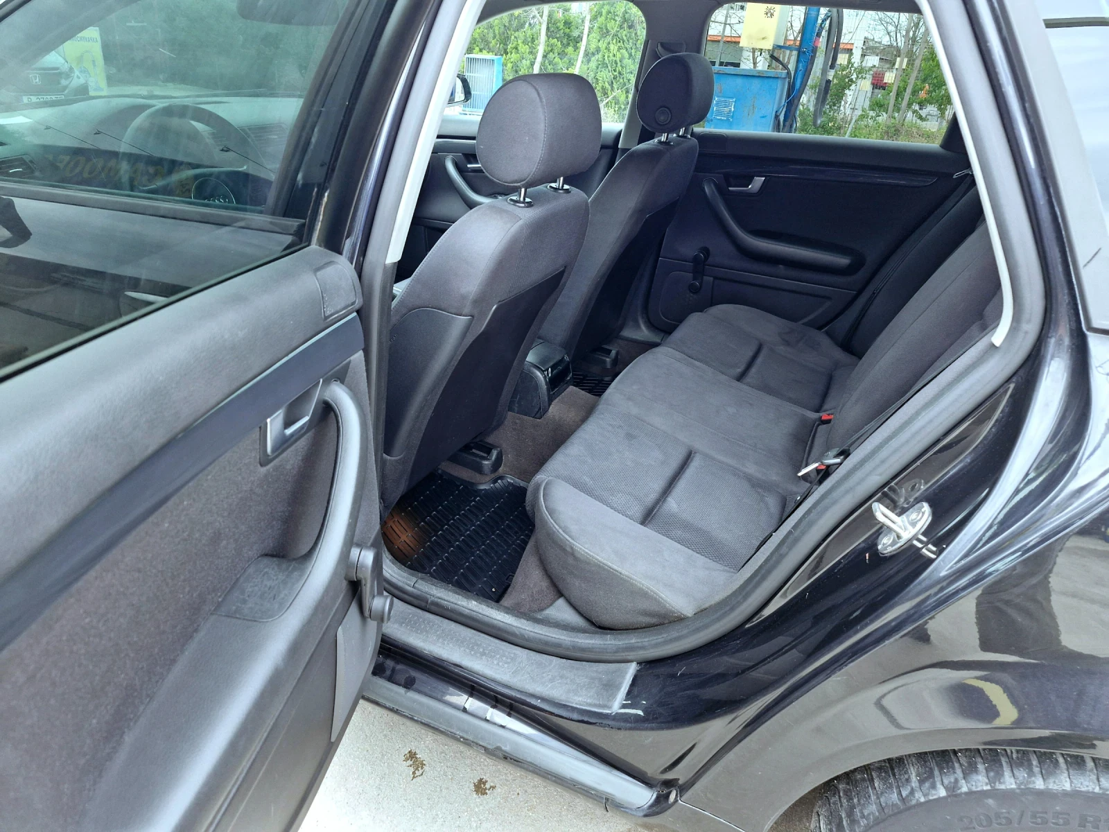 Audi A4, снимка 8 - Автомобили и джипове - 54421899