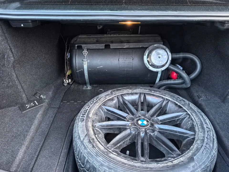 BMW 530 E60 3.0 M54 БЕНЗИН/ГАЗ AUTOMATIK, снимка 7 - Автомобили и джипове - 54527178