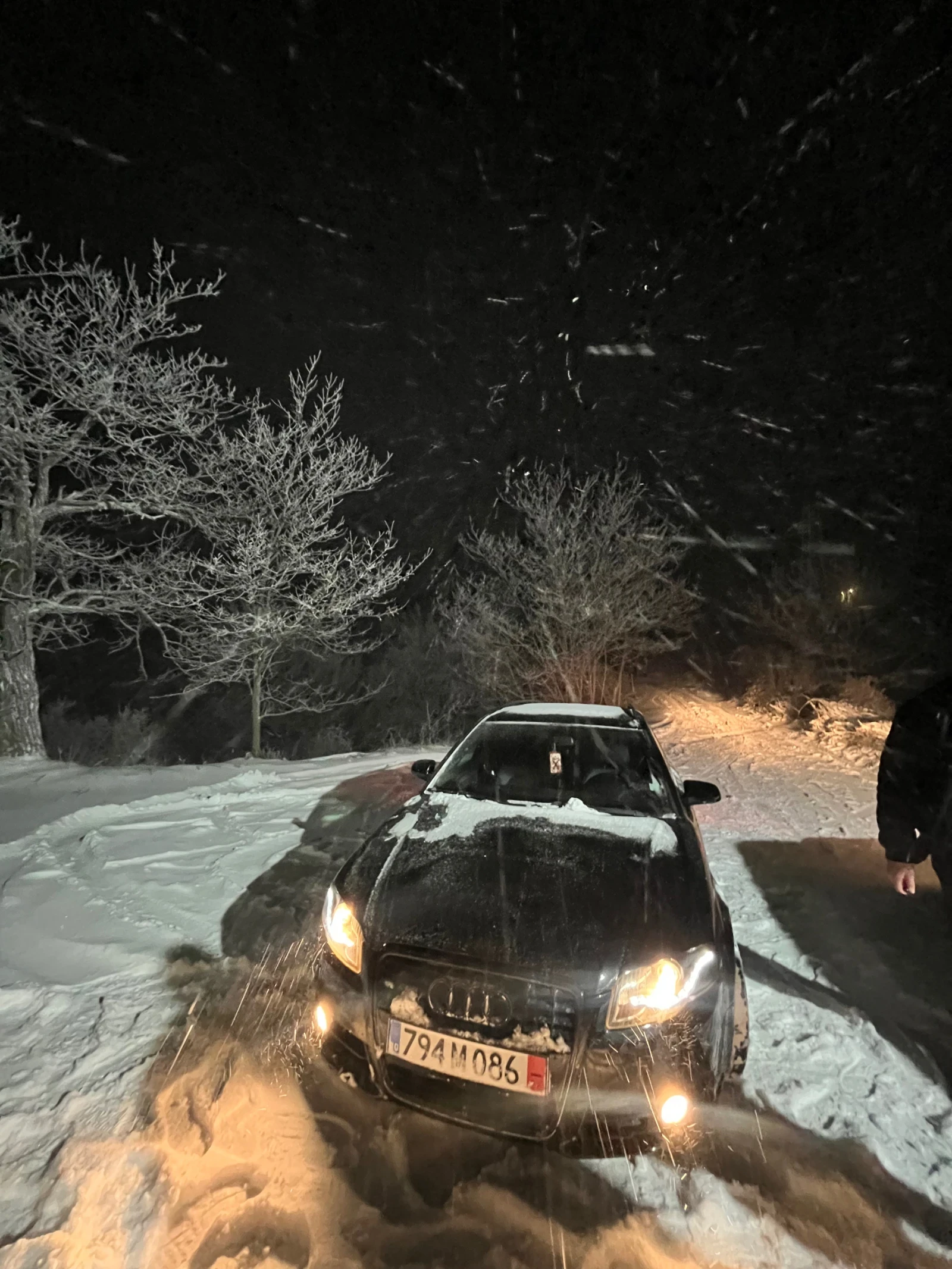 Audi A4 Тунингивано в швейцария, снимка 3 - Автомобили и джипове - 54697437