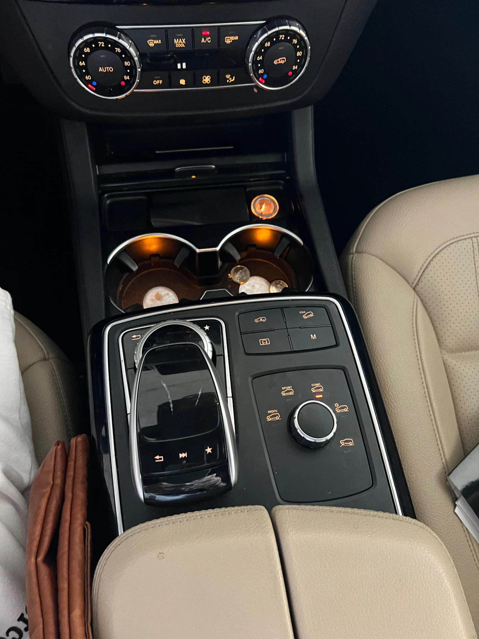 Mercedes-Benz GLS 450 3.0 Бензин, снимка 6 - Автомобили и джипове - 54737184