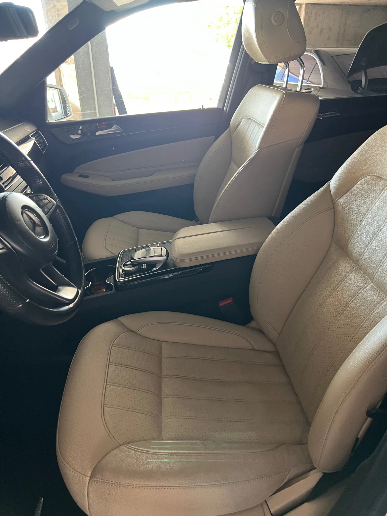 Mercedes-Benz GLS 450 3.0 Бензин, снимка 7 - Автомобили и джипове - 54737184