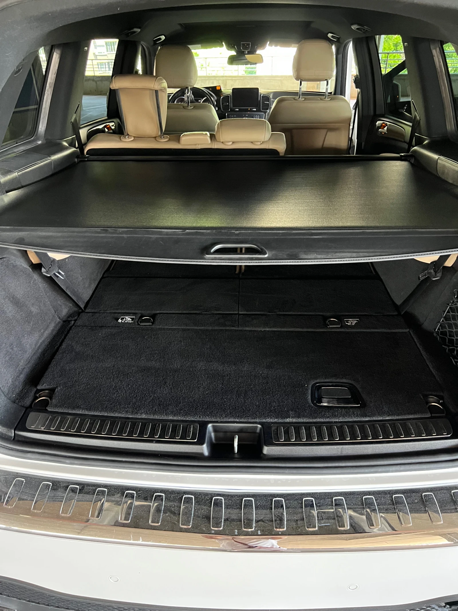 Mercedes-Benz GLS 450 3.0 Бензин, снимка 10 - Автомобили и джипове - 54737184