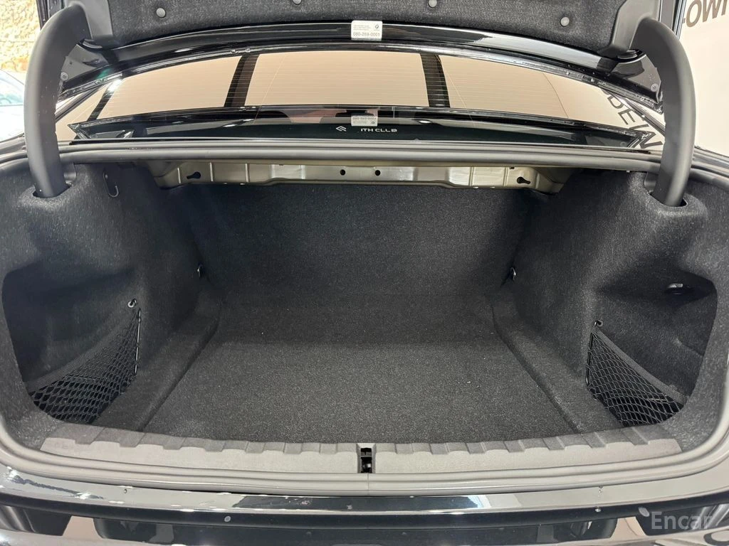 BMW 320 i* M-SPORT* SAPPHIRE BLACK* ПОДГРЕВ* КАМЕРА* КЕЙЛЕ, снимка 9 - Автомобили и джипове - 54810377
