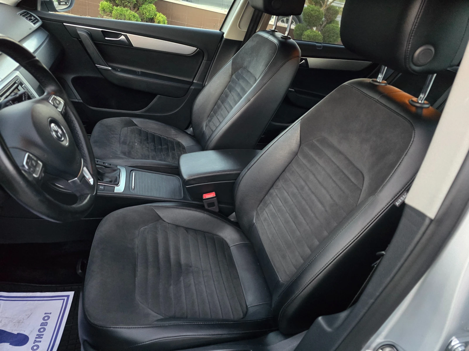 VW Passat 2.0 TDI HIGHLINE !! НОВ ВНОС !!! РЕАЛНИ КИЛОМЕТРИ , снимка 13 - Автомобили и джипове - 54984981