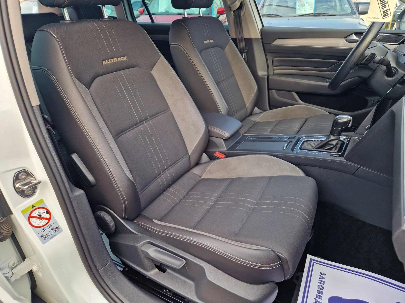 VW Passat Alltrack 2.0TDI Фейслифт, снимка 11 - Автомобили и джипове - 55829599
