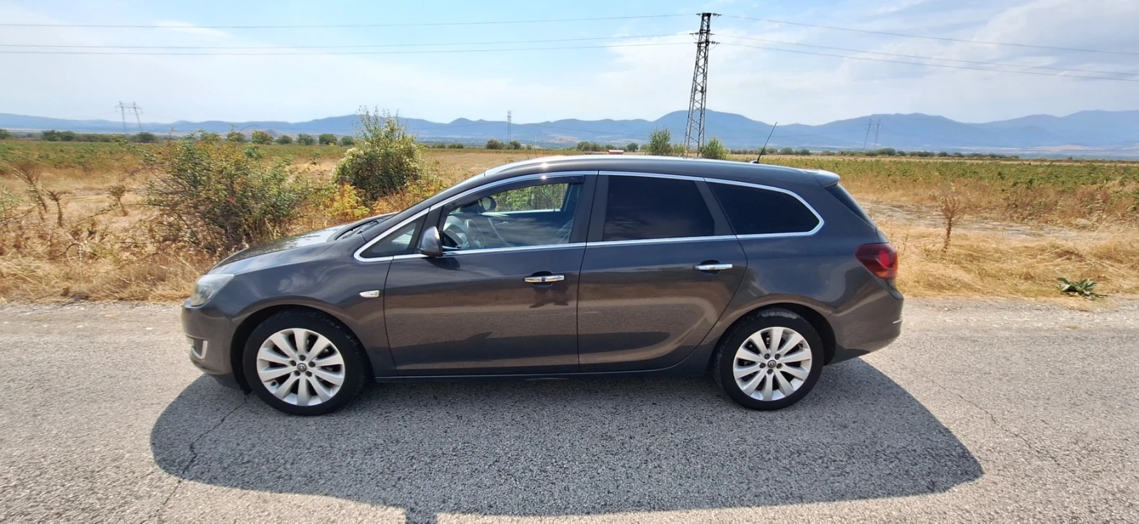Opel Astra J, снимка 5 - Автомобили и джипове - 56041215