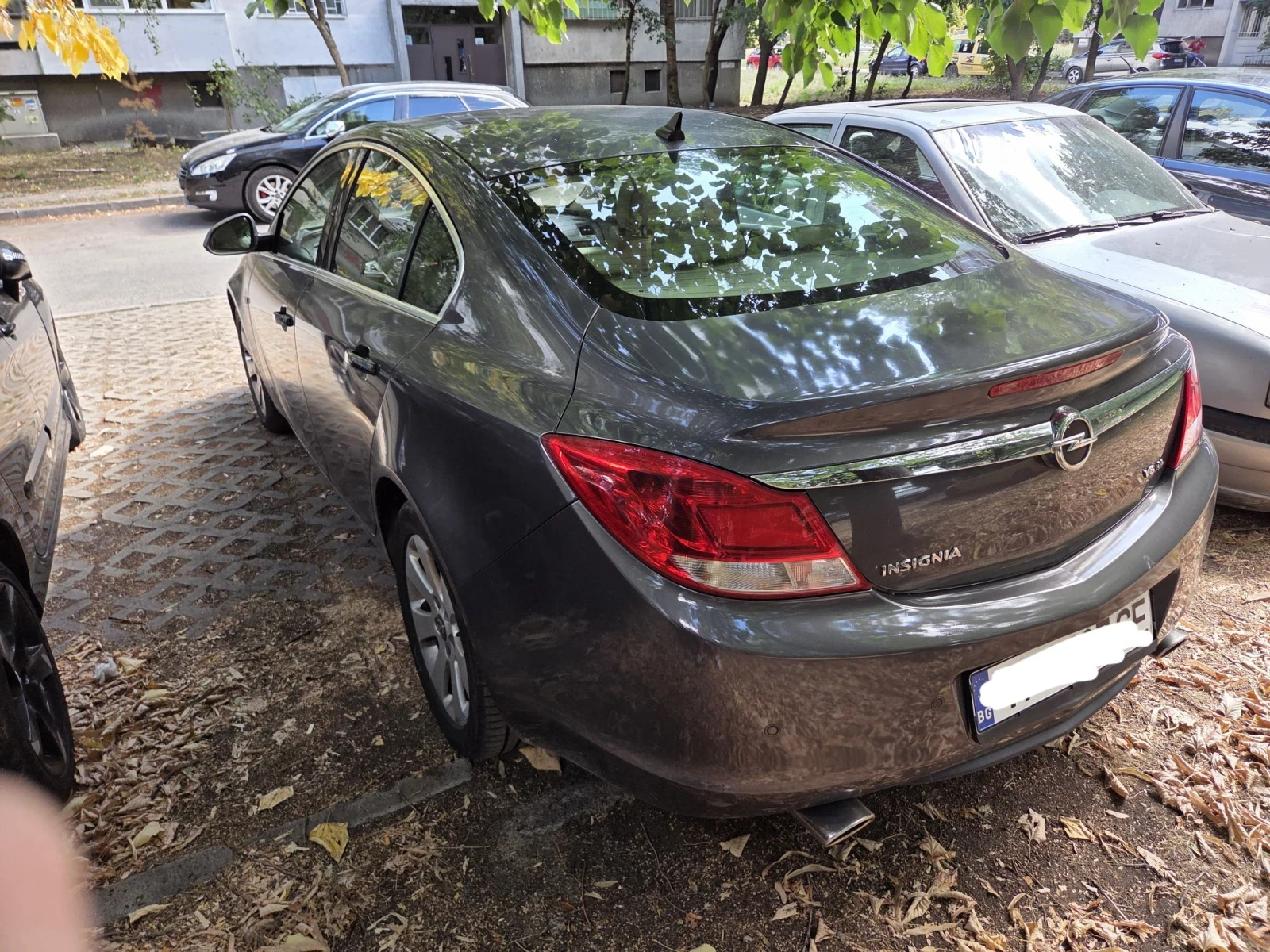 Opel Insignia, снимка 4 - Автомобили и джипове - 56097002