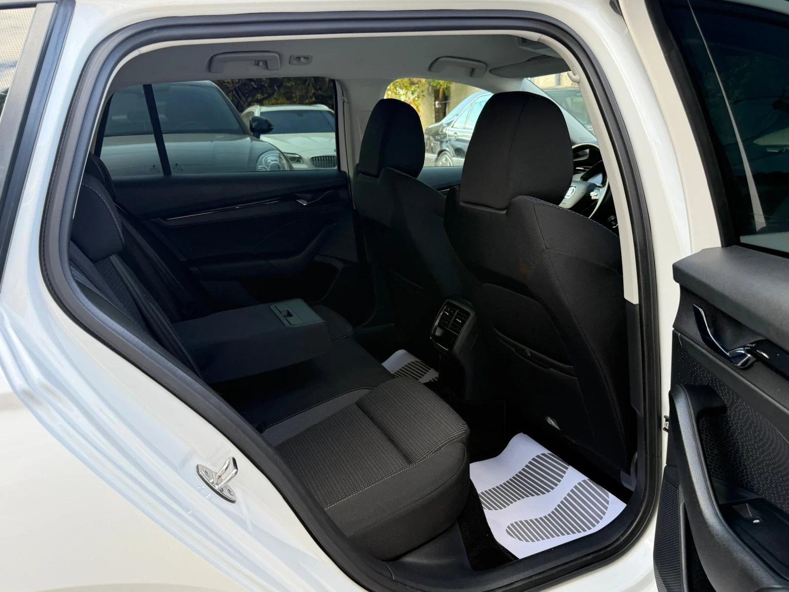 Skoda Octavia 2.0TDI 150HP DSG  | Mobile.bg � ����������� 15