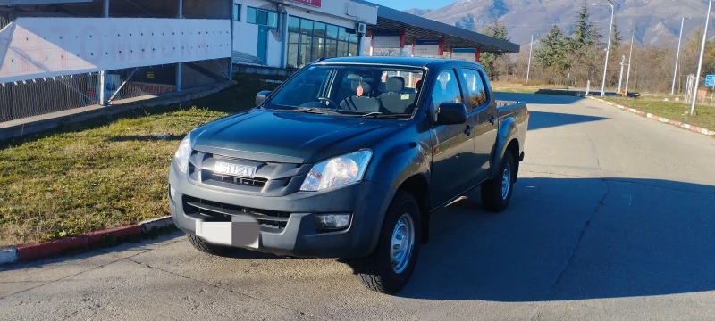 Toyota Hilux Пикап , снимка 3 - Автомобили и джипове - 48689565