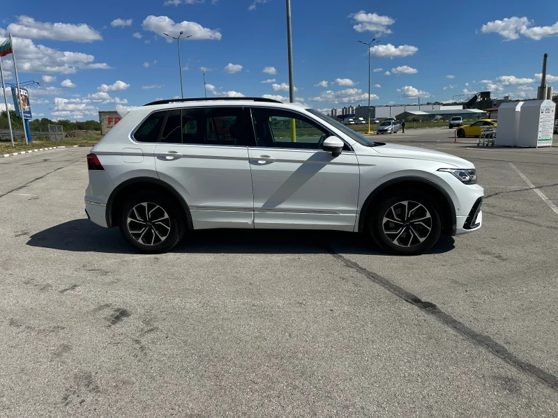 VW Tiguan R line, снимка 8 - Автомобили и джипове - 52436394