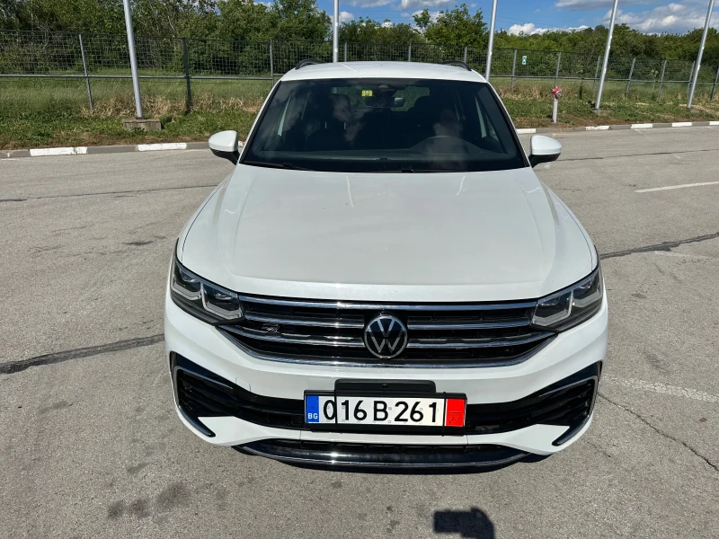 VW Tiguan R line, снимка 10 - Автомобили и джипове - 52436394