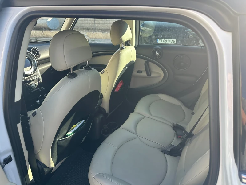 Mini Countryman SD ALL4, снимка 2 - Автомобили и джипове - 51970804