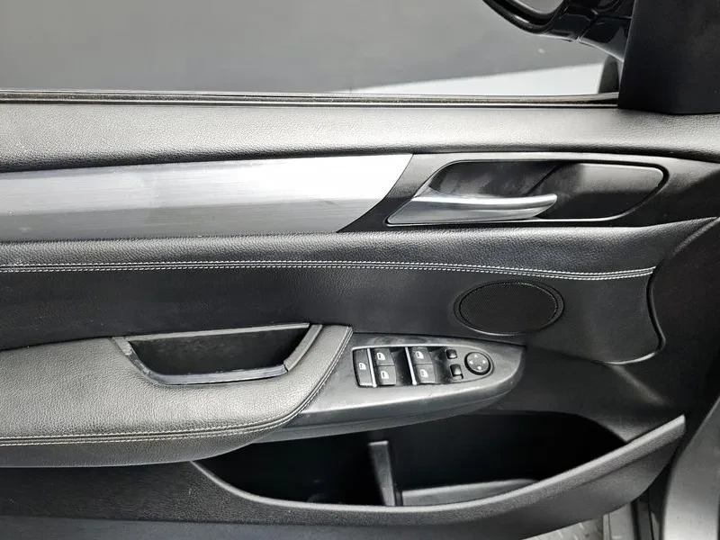 BMW X3 xDrive 20D M Sports, снимка 16 - Автомобили и джипове - 54223465