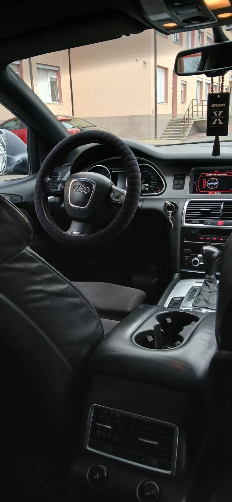 Audi Q7, снимка 4 - Автомобили и джипове - 54802277