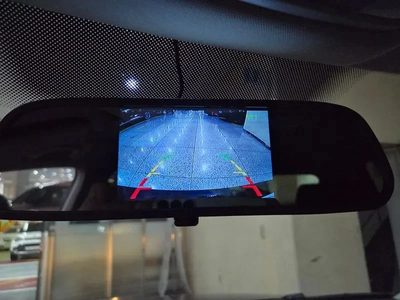 VW Tiguan, снимка 13 - Автомобили и джипове - 56687928