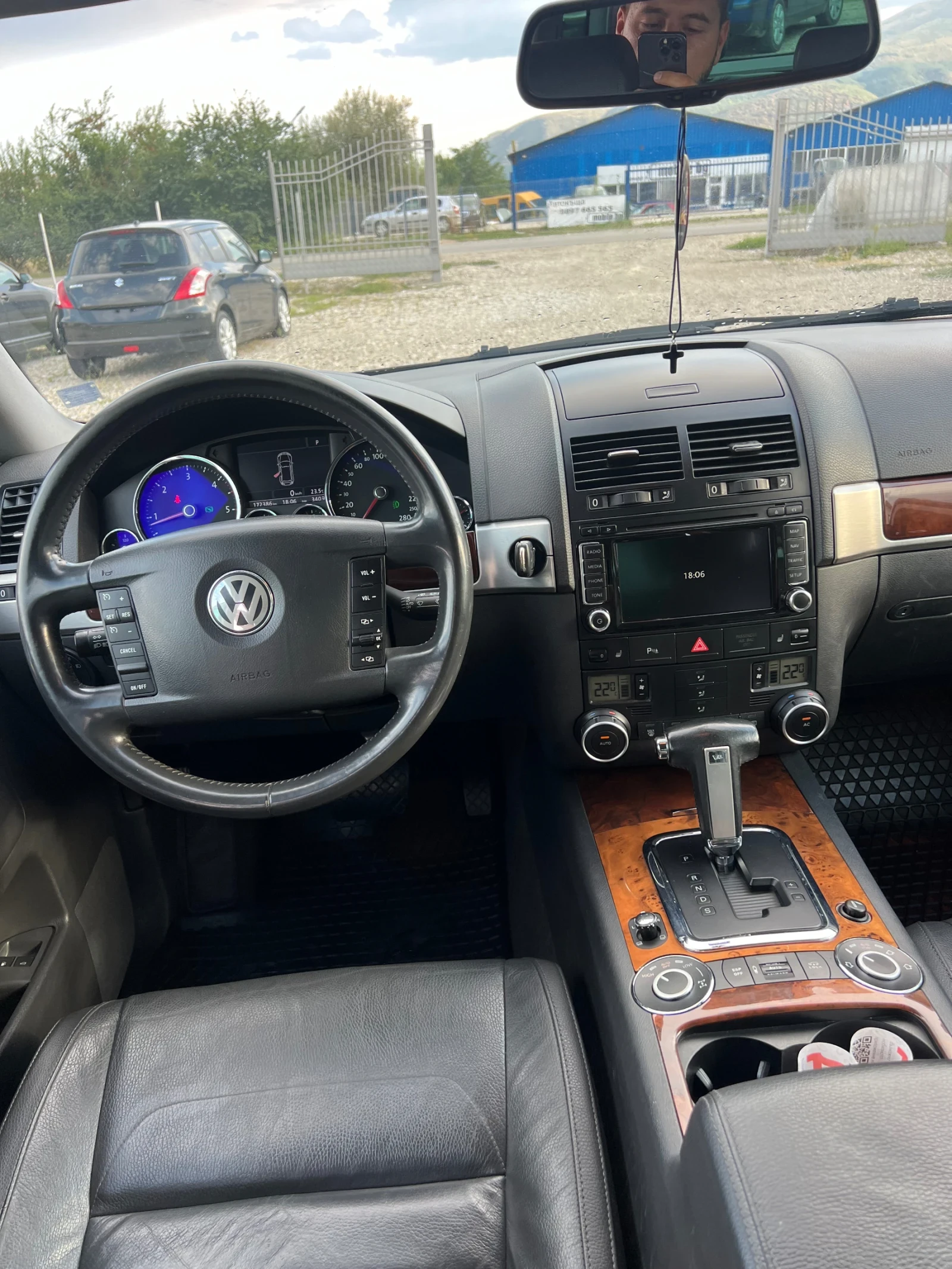 VW Touareg 3.0TDI* Navi* FULL* ЛИЗИНГ - изображение 8