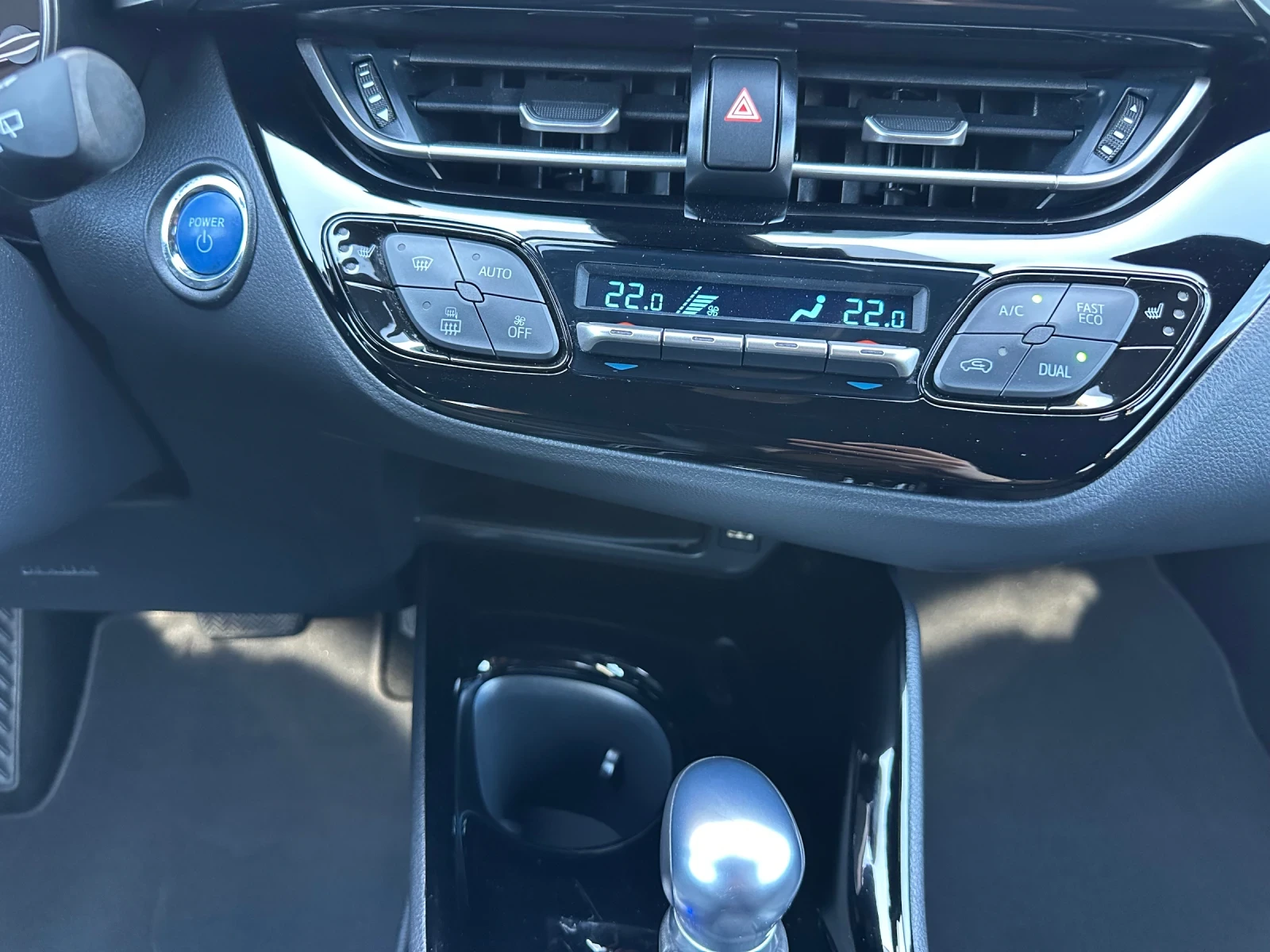 Toyota C-HR Club, снимка 17 - Автомобили и джипове - 54303972