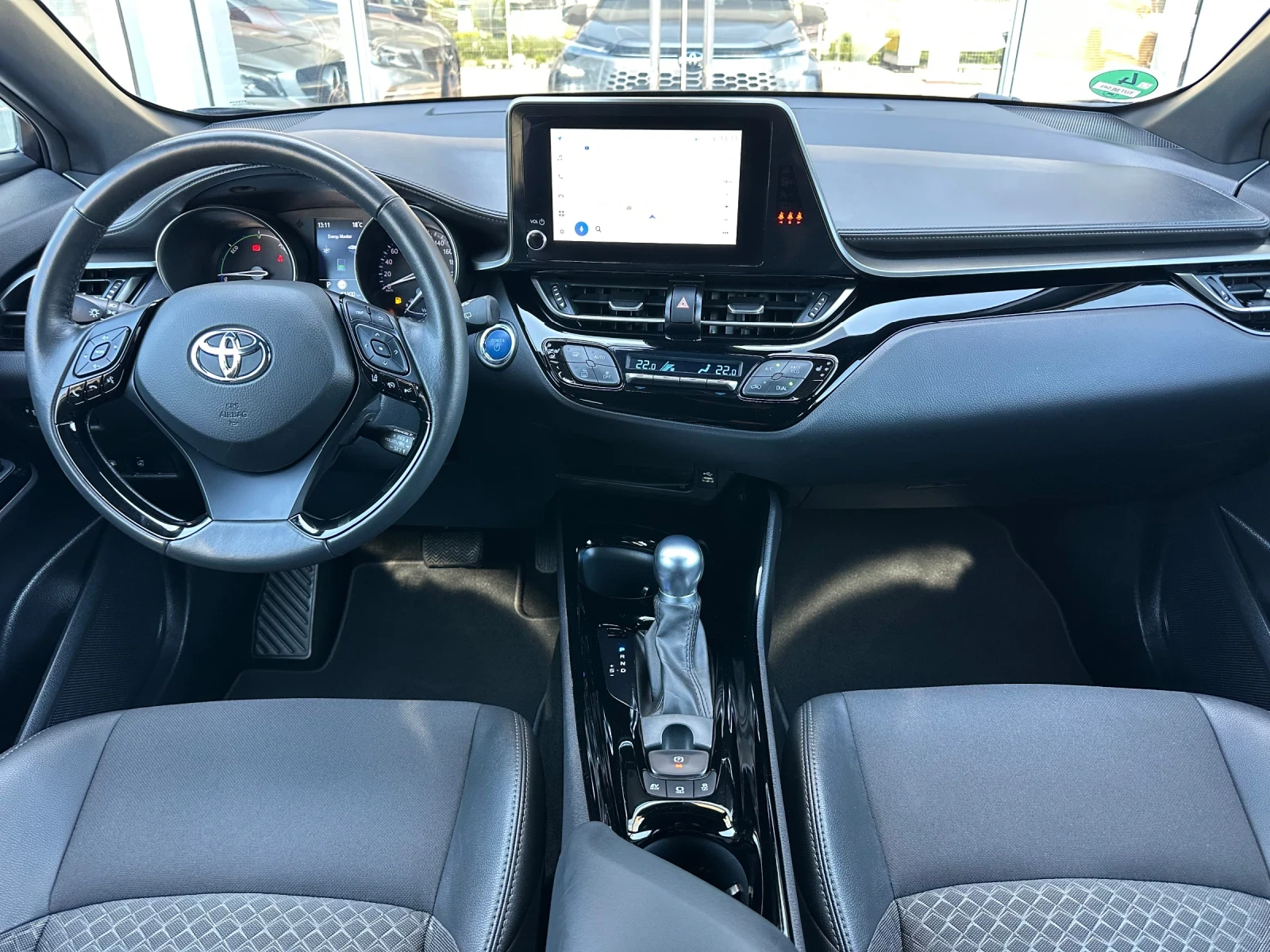 Toyota C-HR Club, снимка 10 - Автомобили и джипове - 54303972