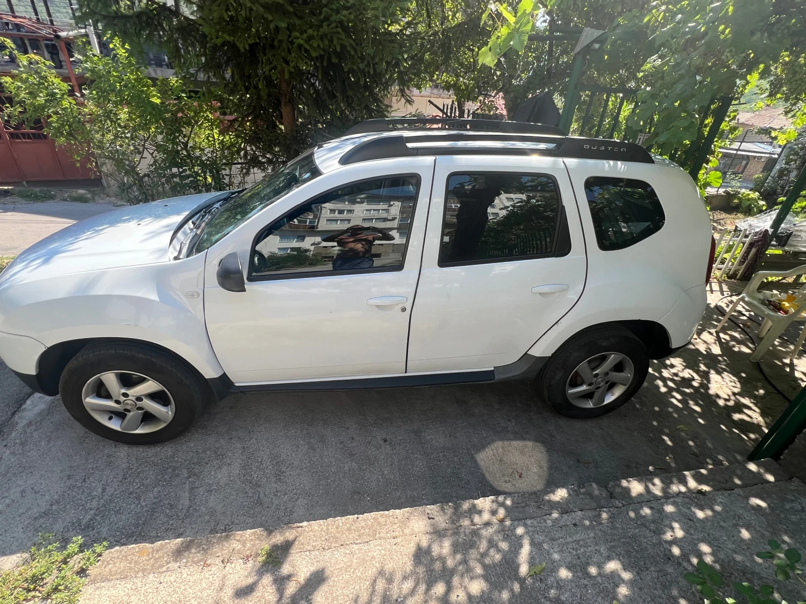Dacia Duster, снимка 2 - Автомобили и джипове - 54491600
