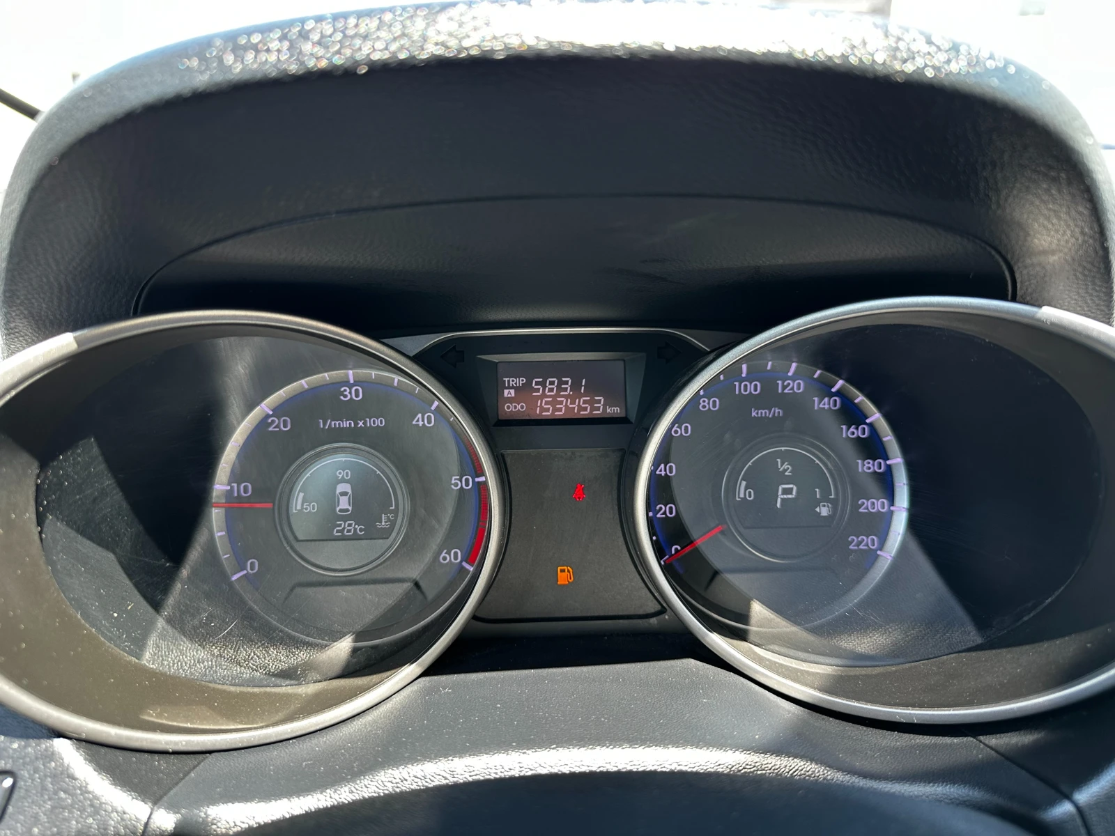 Hyundai IX35 Автомат-4х4-150000хкм!!!, снимка 17 - Автомобили и джипове - 54788876