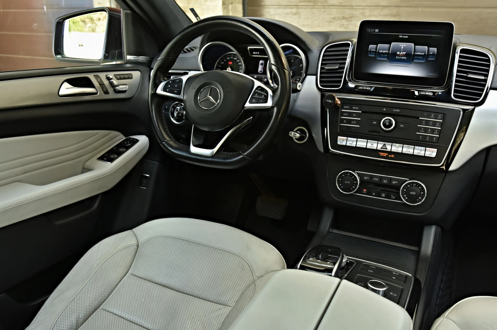Mercedes-Benz GLE 350 COUPE, снимка 7 - Автомобили и джипове - 55014687