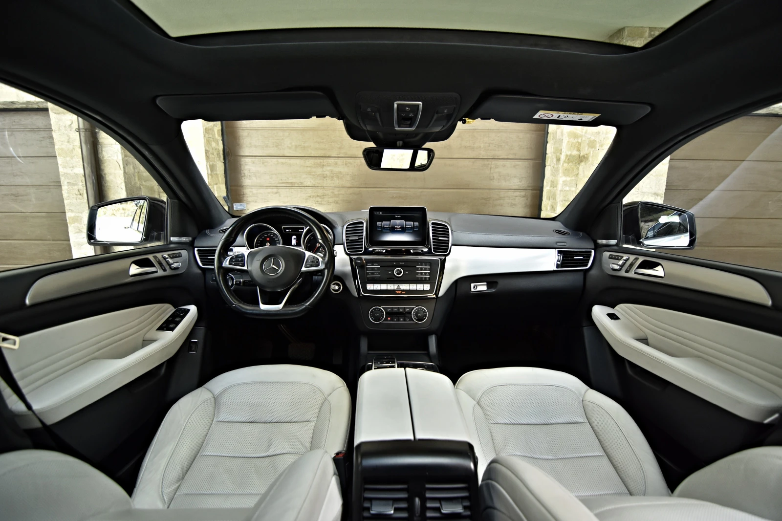 Mercedes-Benz GLE 350 COUPE, снимка 9 - Автомобили и джипове - 55014687