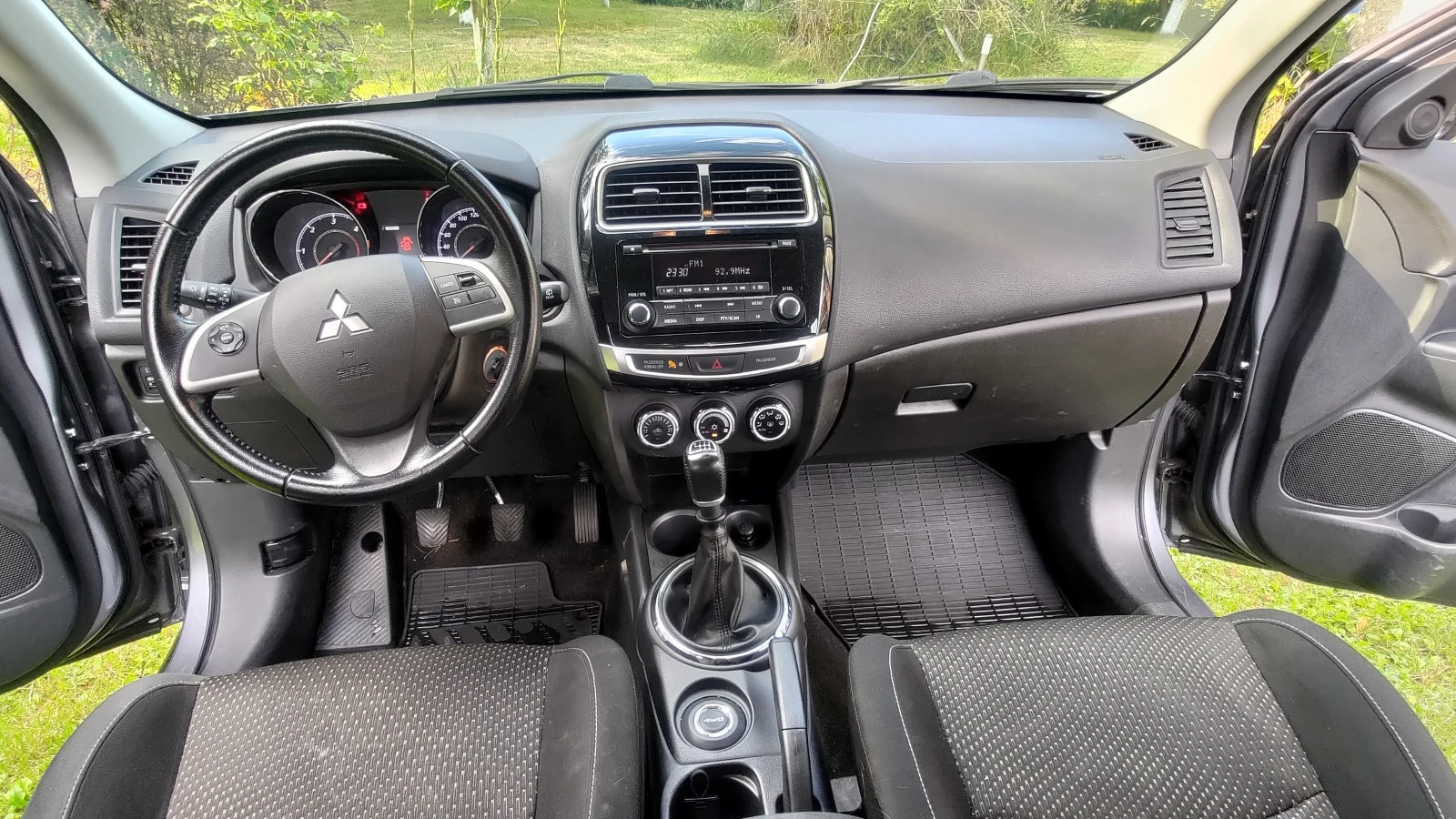 Mitsubishi ASX 1, 8 Di-D 4WD Invite, снимка 8 - Автомобили и джипове - 55015825